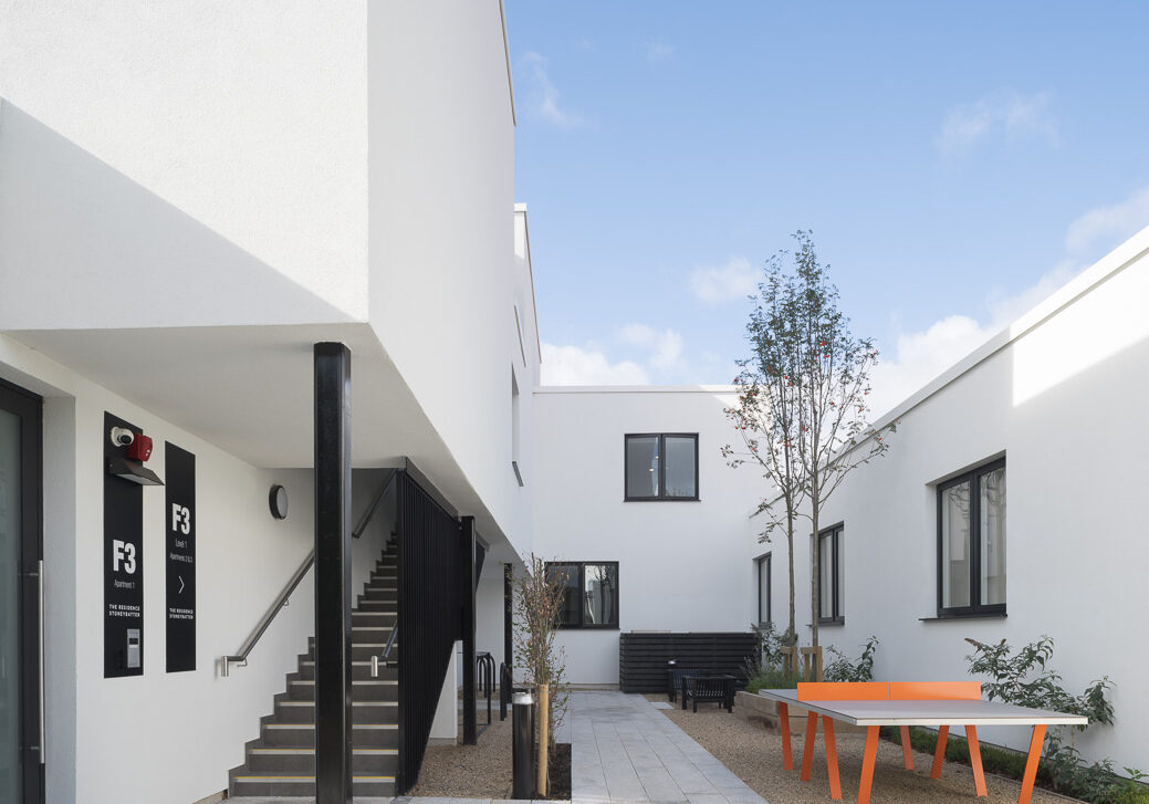 390-Prussia St-Plus-Architecture-Internal-Courtyard-4
