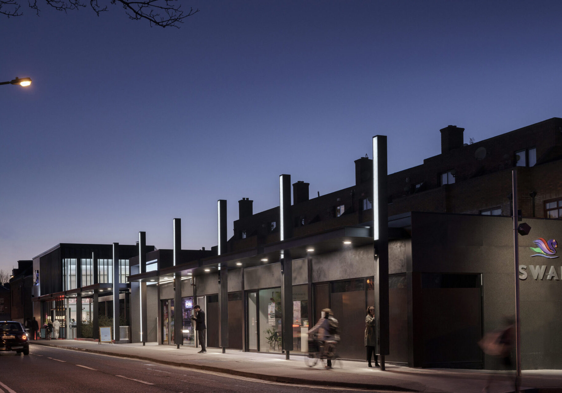 Swan-Centre-Plus-Architecture-Dusk